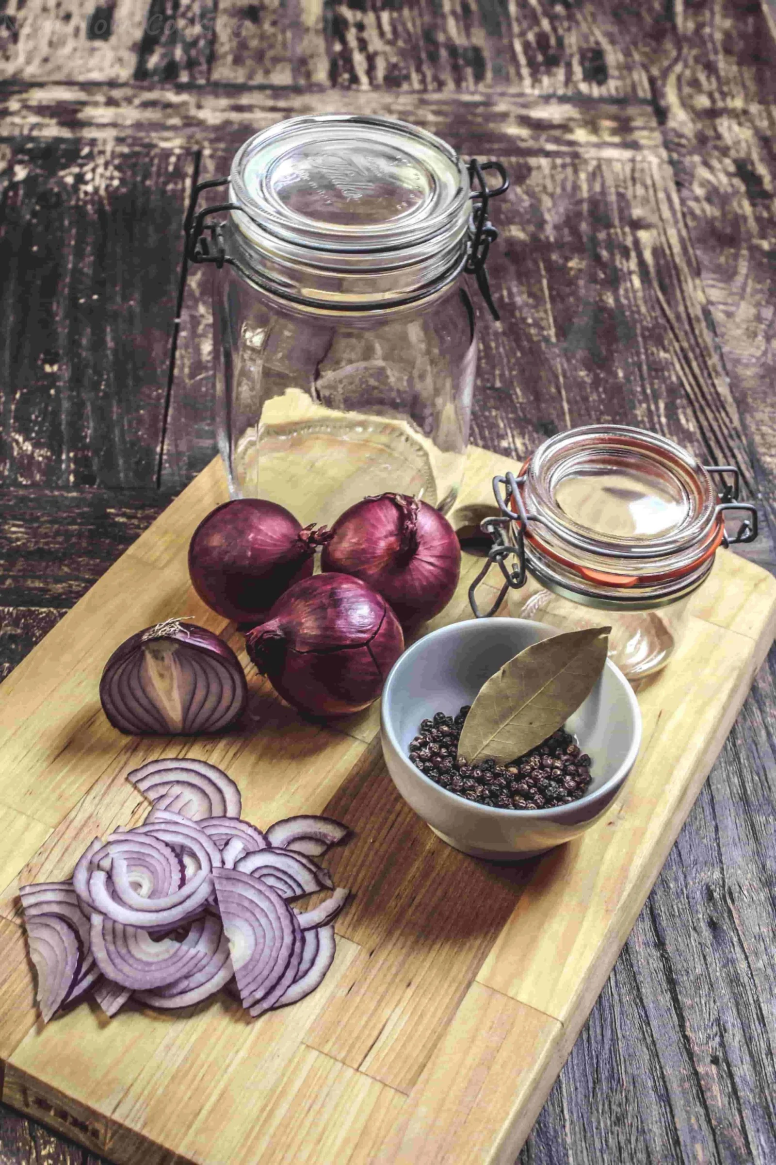 pickled red onion Ingredients